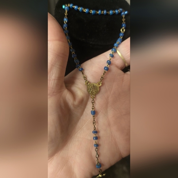 Lgt Blue Hand Held Or Bracelet Style Beaded With Petite Small Gold Cross Rosary. - Picture 6 of 15